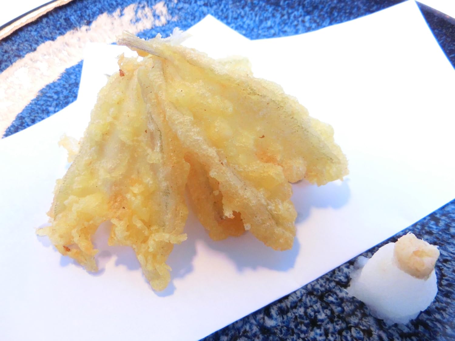 Amazon 開きキス 550g 25尾入 天ぷら フライ用 鱚 冷凍 人気の業務用 開きキス 25尾 シーフードマックス 鮮魚 通販