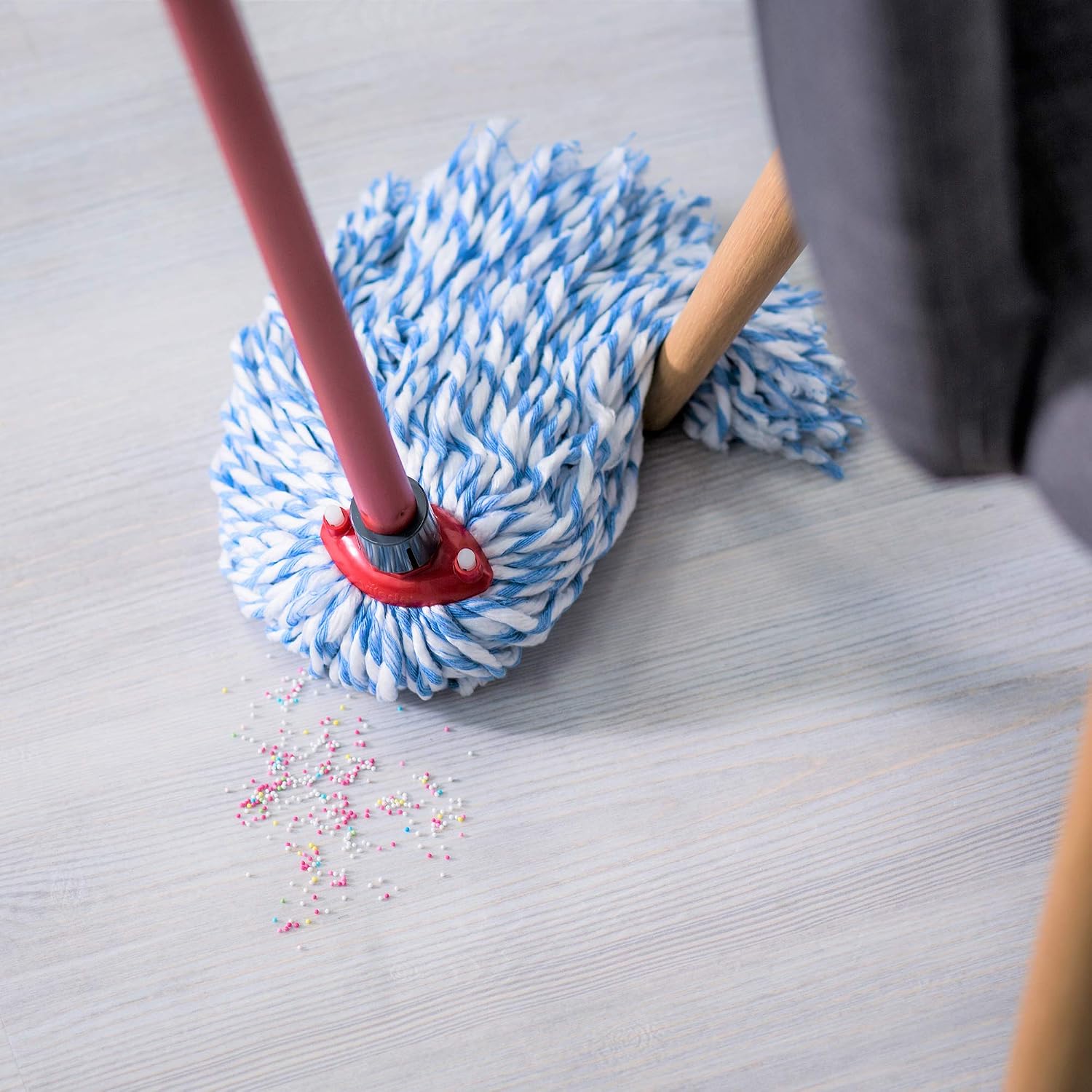 Vileda SuperMocio Microfibre and Cotton Mop with Extra Refill, Red, 10 x 10 x 117 cm - Image 5