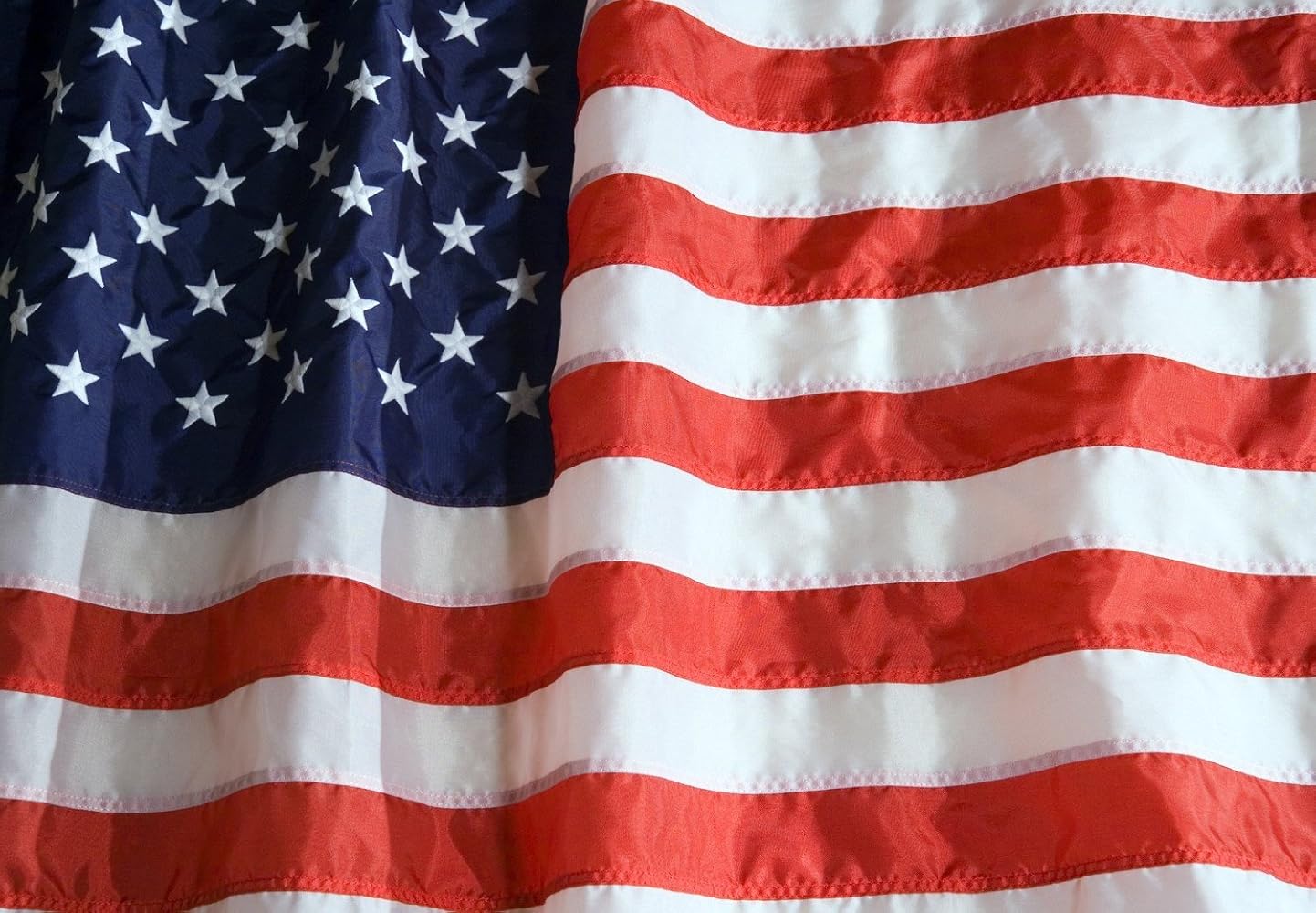 Amazon Com Us Flag 3x5 Ft Embroidered Stars Sewn Stripes Garden Outdoor