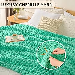 L'AGRATY Chunky Knit Blanket