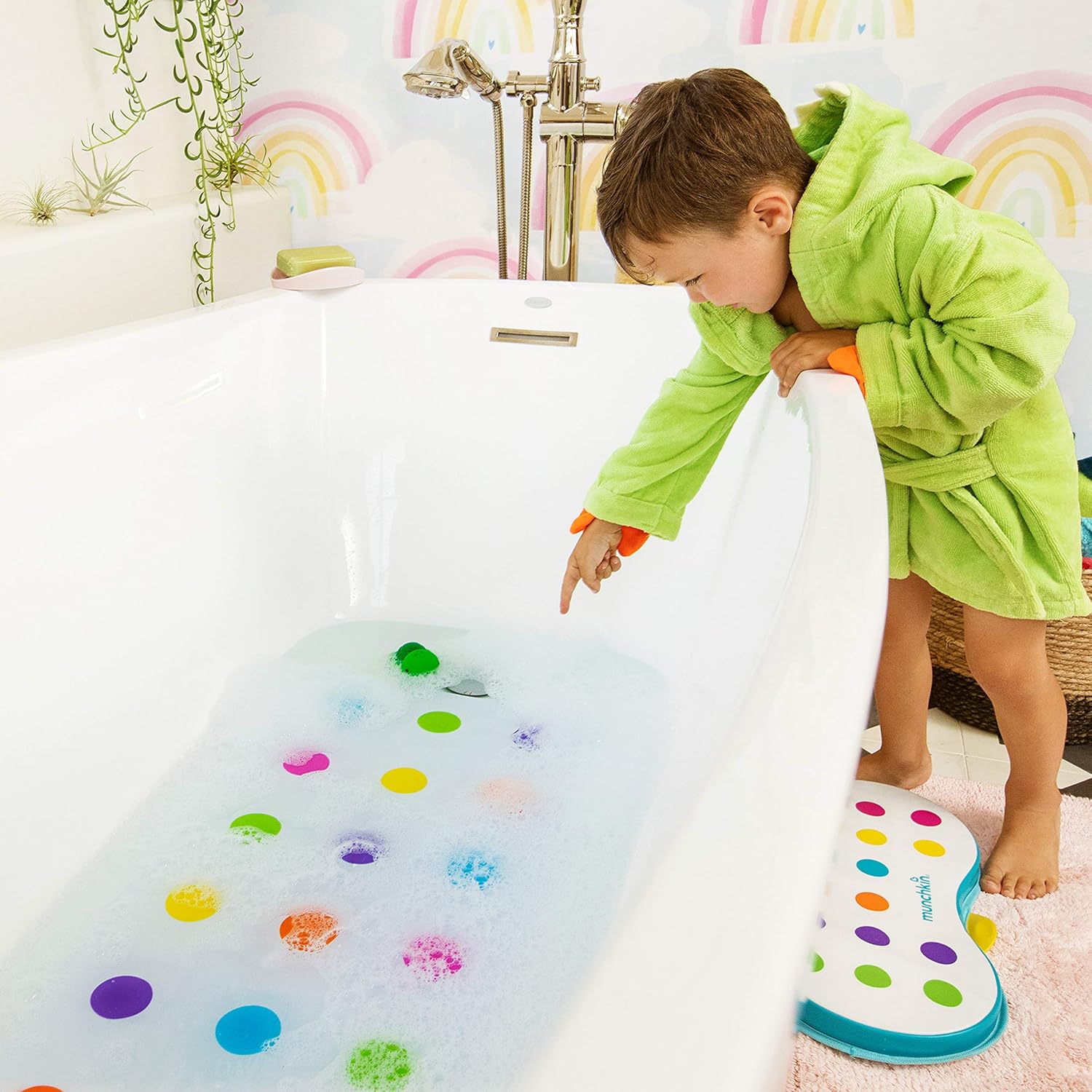 Munchkin Dandy Dots Bath Mat: Baby