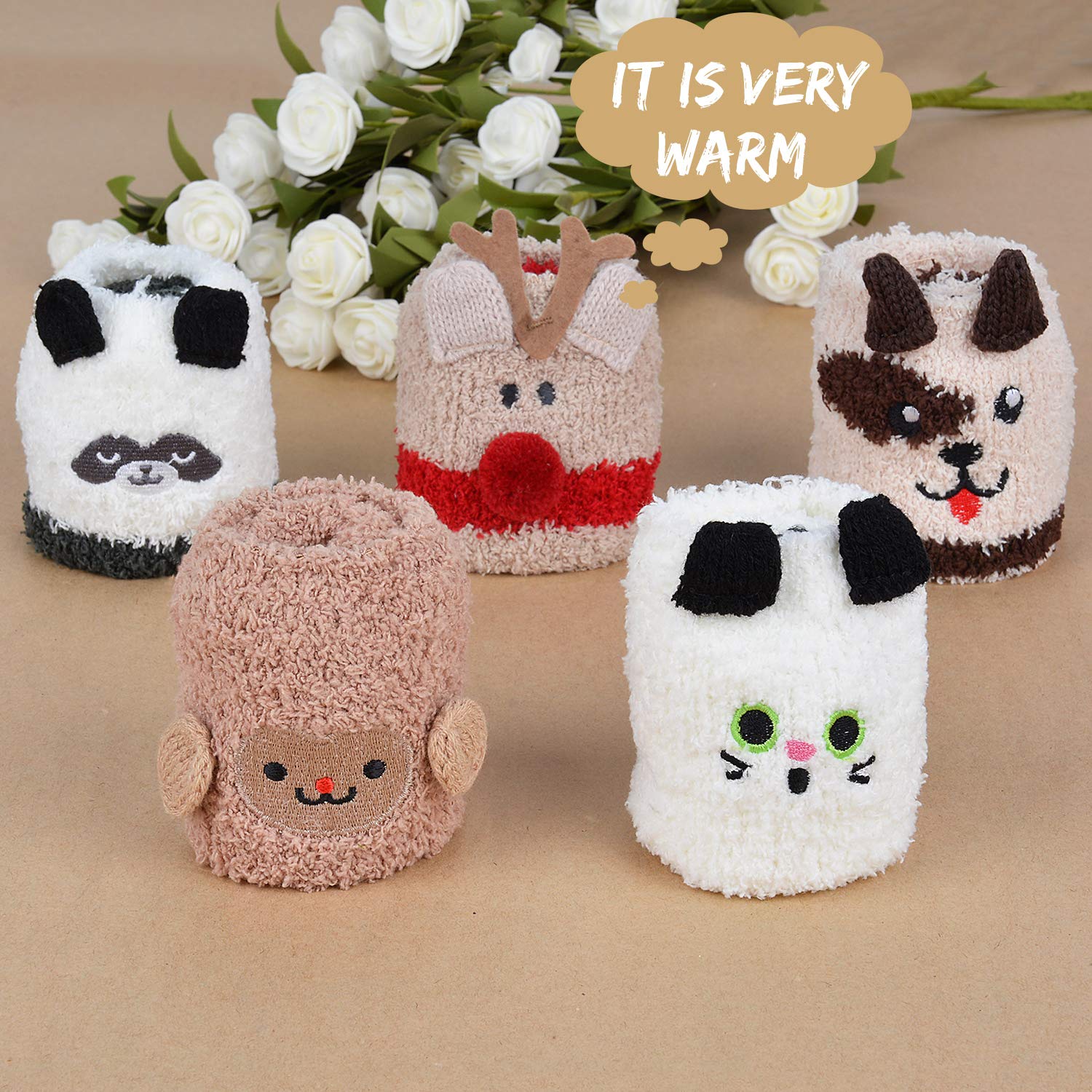 Zoylink Calcetines Esponjosos, Calcetines Elásticos Suaves de Patrón Lindo de Navidad Calcetines de Felpa Cálidos Calcetines Nvierno Navidad Algodón Calcetines（Mujer/Niña）