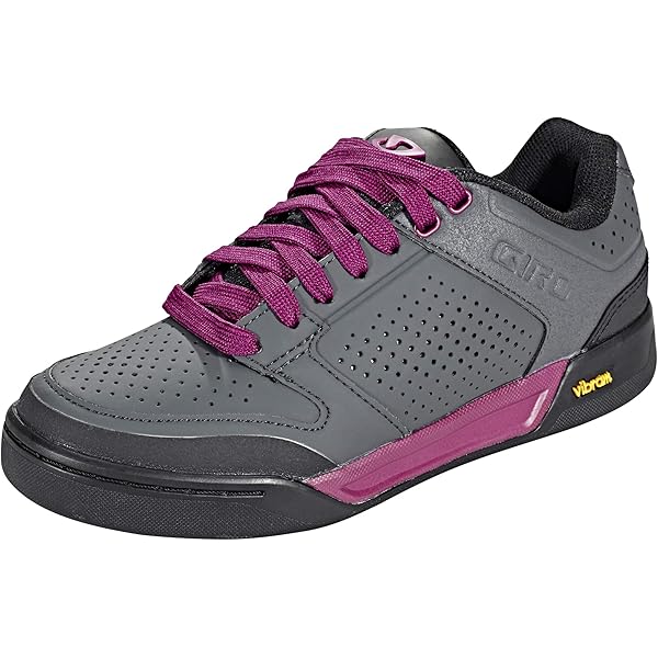 Casque vélo route et VTT pour femme Giro Agilis Women - prix bas Casque vélo route et VTT pour femme Giro Agilis Women - prix bas