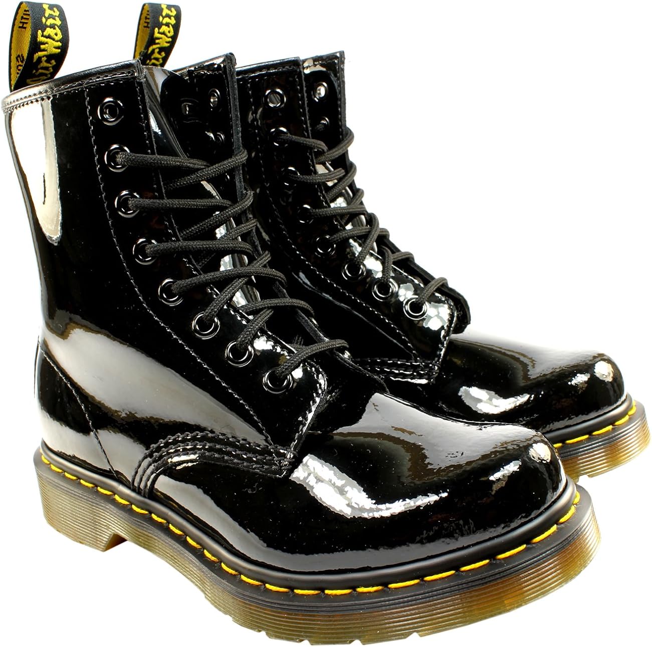 dr martens 1460 womens black patent lamper