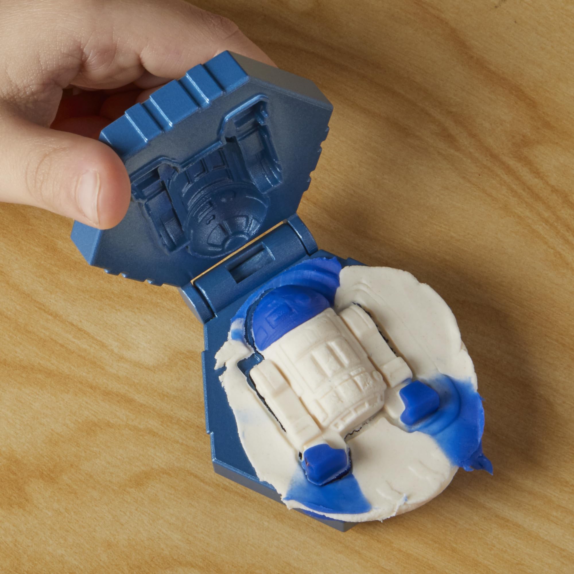 Play-Doh Star Wars Galaktische Knet-Abenteuer Action-Figurenset (10 cm) 9