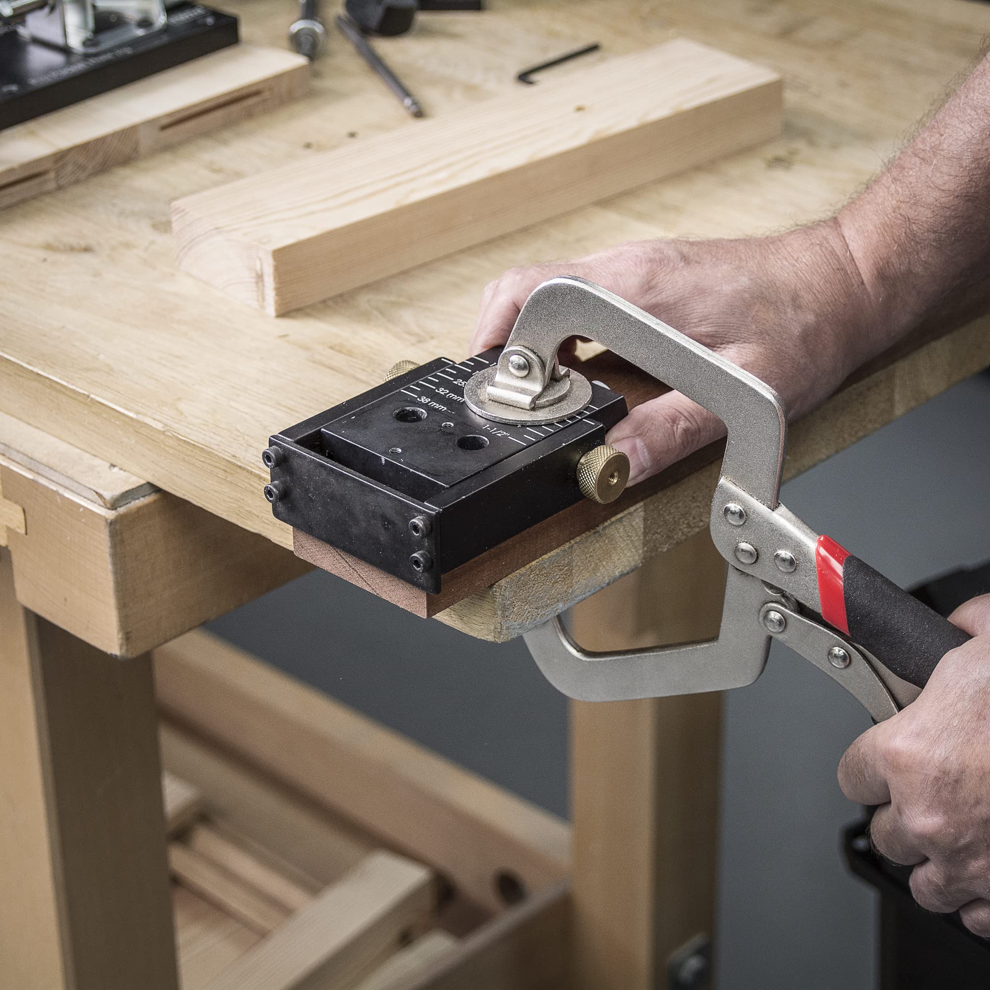 Trend Pocket Hole Jig Kit with Dual Column Jig, Face Clamp, HSS Drill Bit & Depth Setting Collar, 2 Square Bit Drives & 100 Pocket Hole Screws, PH/JIG