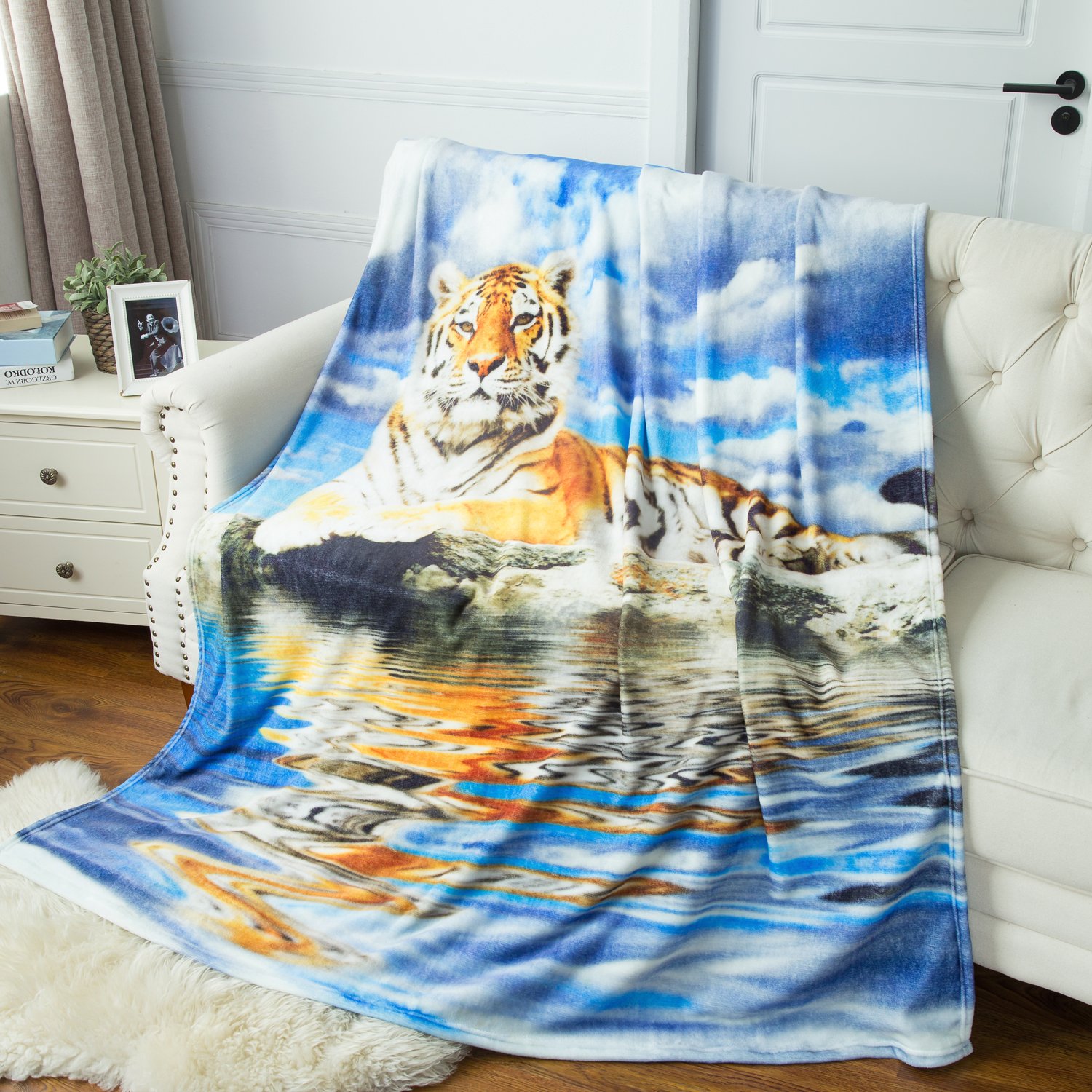 Multicolored Tiger Printed Throw Blanket - Luxury Flannel Fleece Throw Fuzzy Animal Blanket 60\