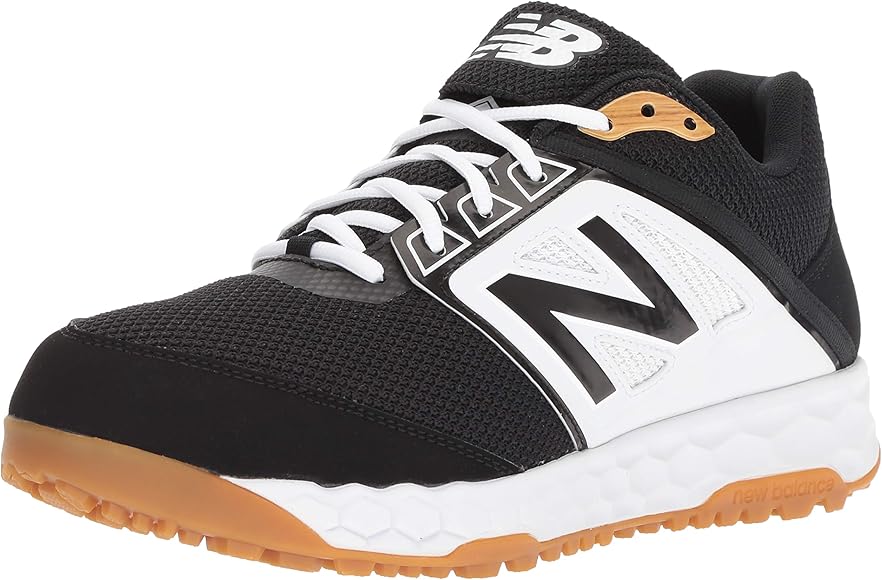 new balance training baseball shoes