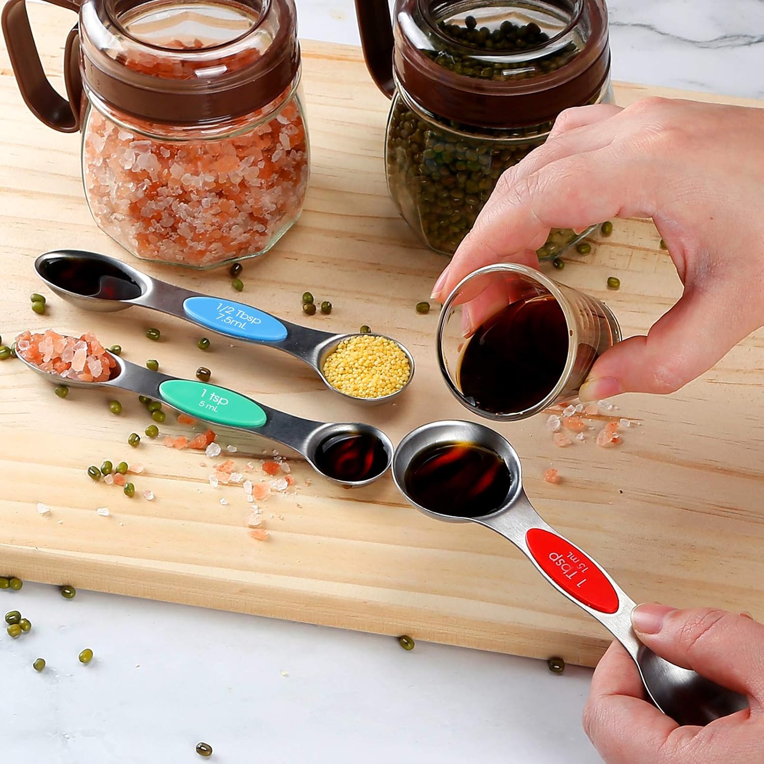 TEMEISI Magnetic Measuring Spoons Set, Dual Sided Stainless Steel Measuring Spoons Fits in Spice Jars, Stackable Teaspoon for Measuring Dry and Liquid Ingredients - Set of 8: Kitchen & Dining