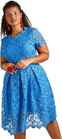 curve prom dresses uk