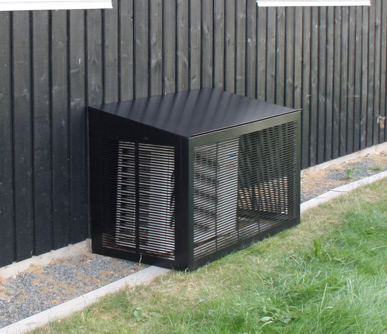 SUPERROOF MAGGIEBlack Aluminum Cover for Heat Pump Amazon.co.uk DIY