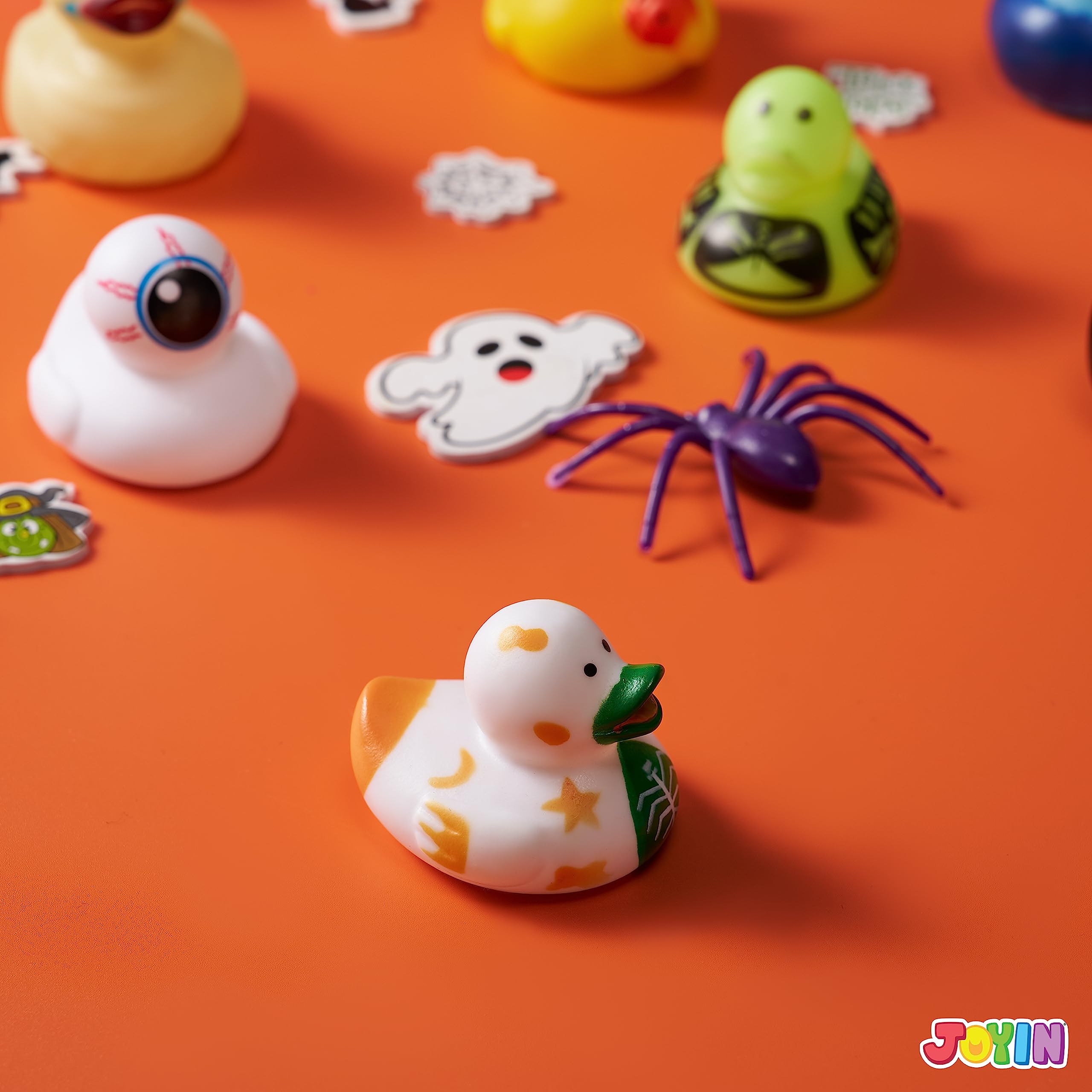 JOYIN 24 PCS Halloween Rubber Ducks, Halloween Ducks Toys for Trick or Treating Goodie Bag Fillers, Bathtub Toys Duckies for Halloween Party Favors Decorations, School Classroom Game Prizes