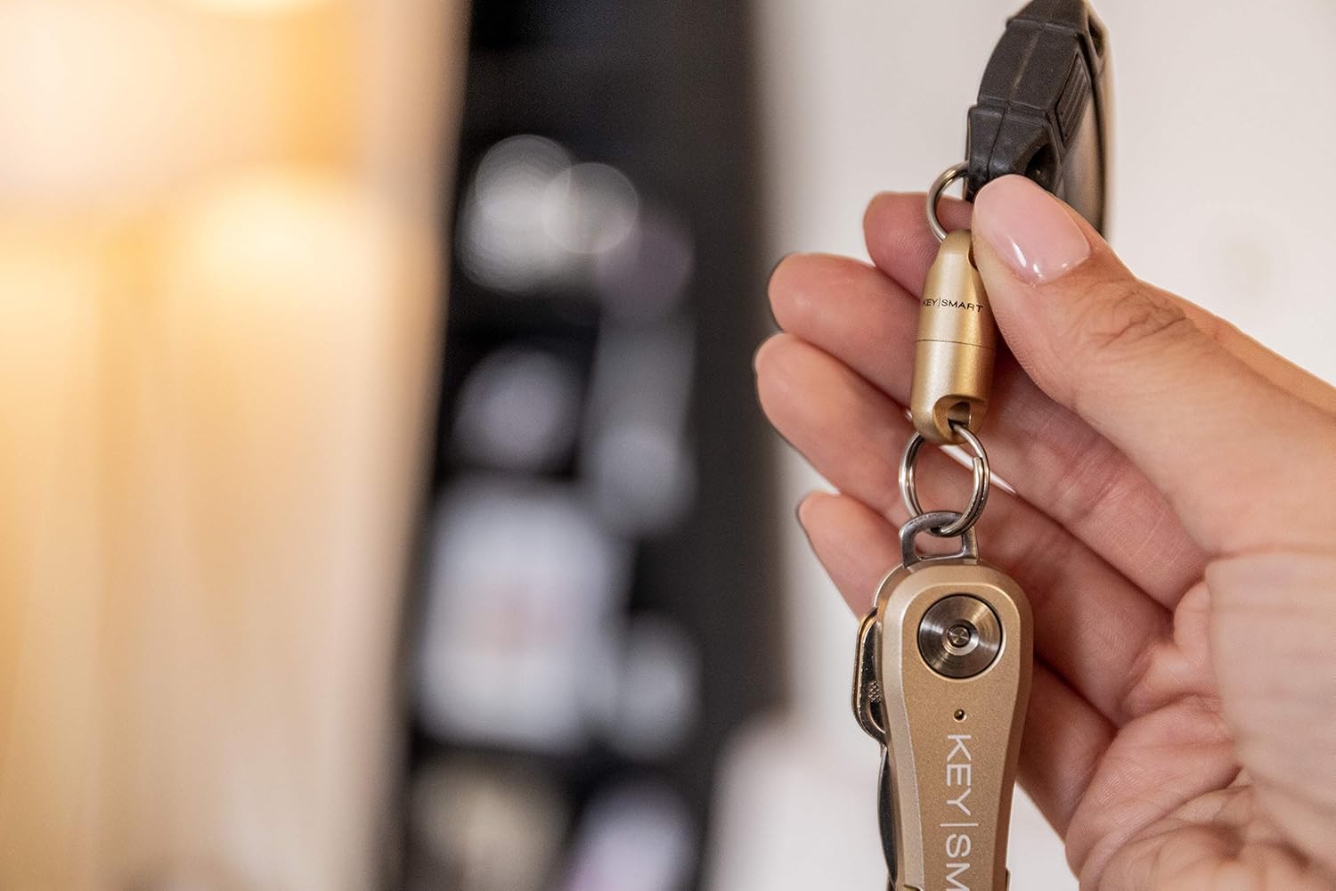 KeySmart MagConnect - Quick, Secure Key Attachment to Bag, Purse & Belt - Easy Access to Keys (1 Pack, Gold) at  Women’s Clothing store