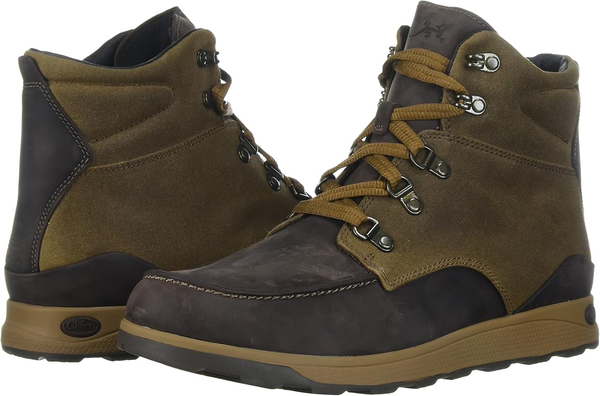 chaco men's hiking boots