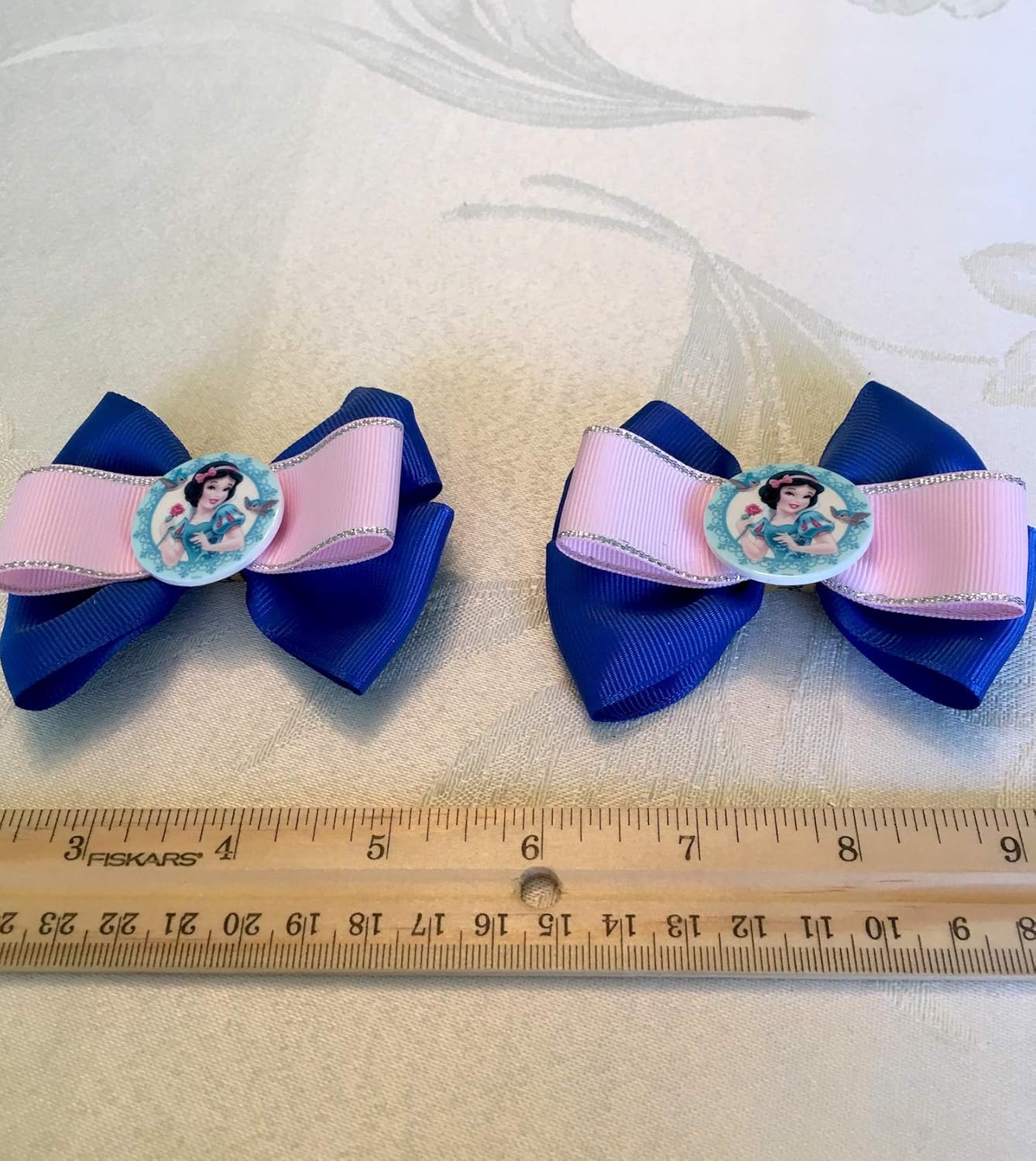 Amazon Com Snow White Bow Snow White Hair Clip Bow Disney
