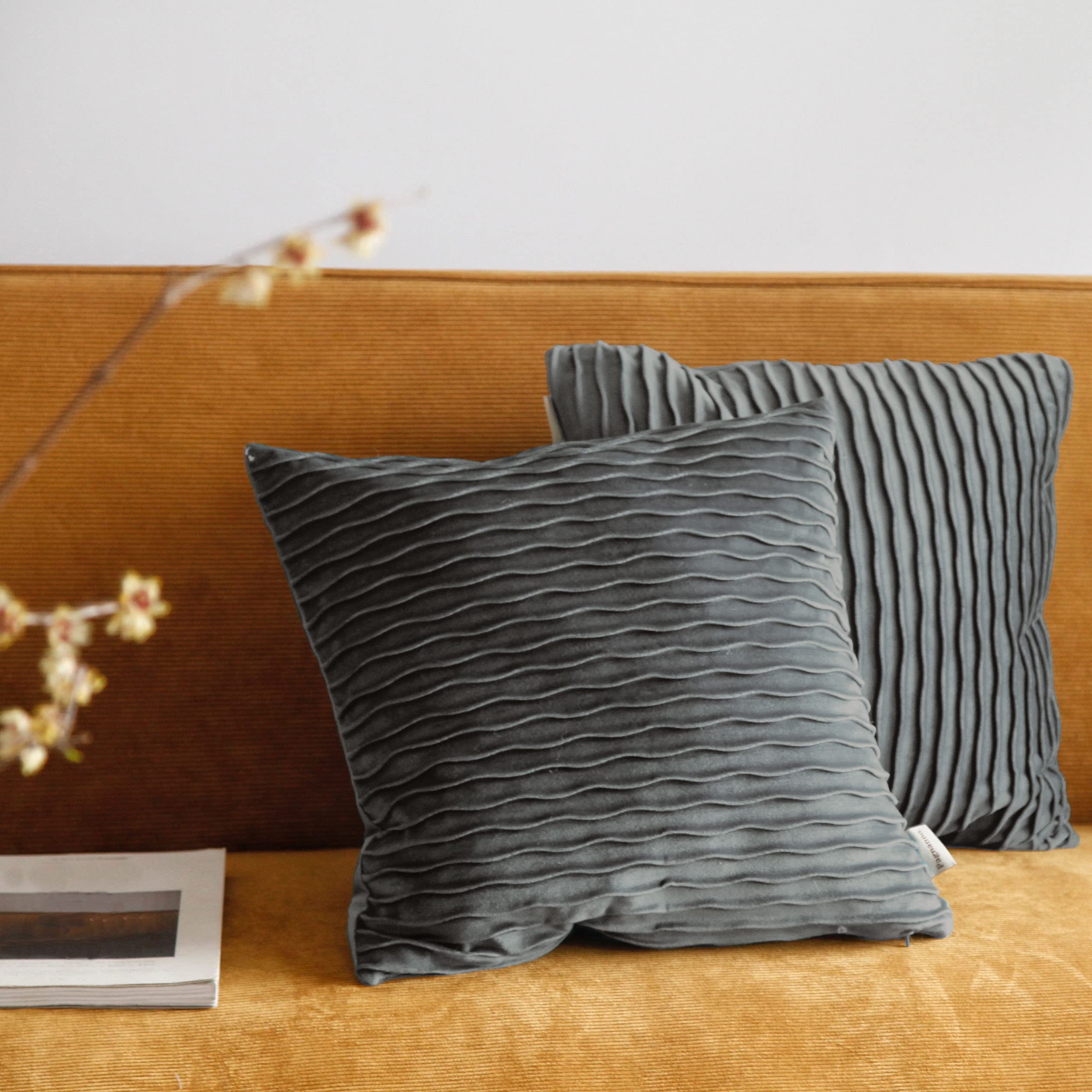 Pagnanno. Set of 2 Soft Velvet Cushion Covers 45x45cm(18x18 Inches) Waves Throw Pillow Cases Square Cushion Covers for Chairs,living room,bedroom with Invisible Zipper (18"x18" (Pack of 2), Dark Grey)