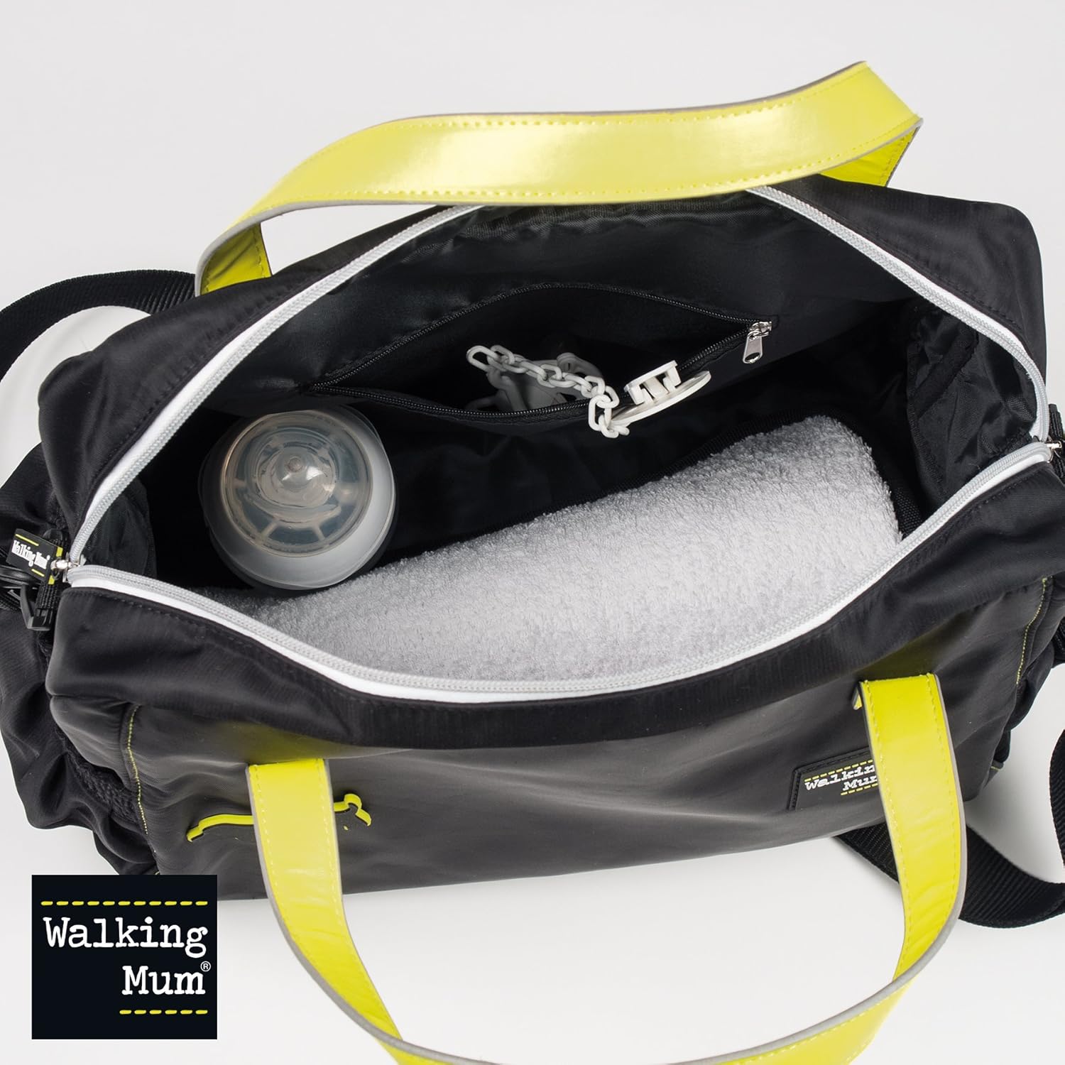 walking mum changing bag