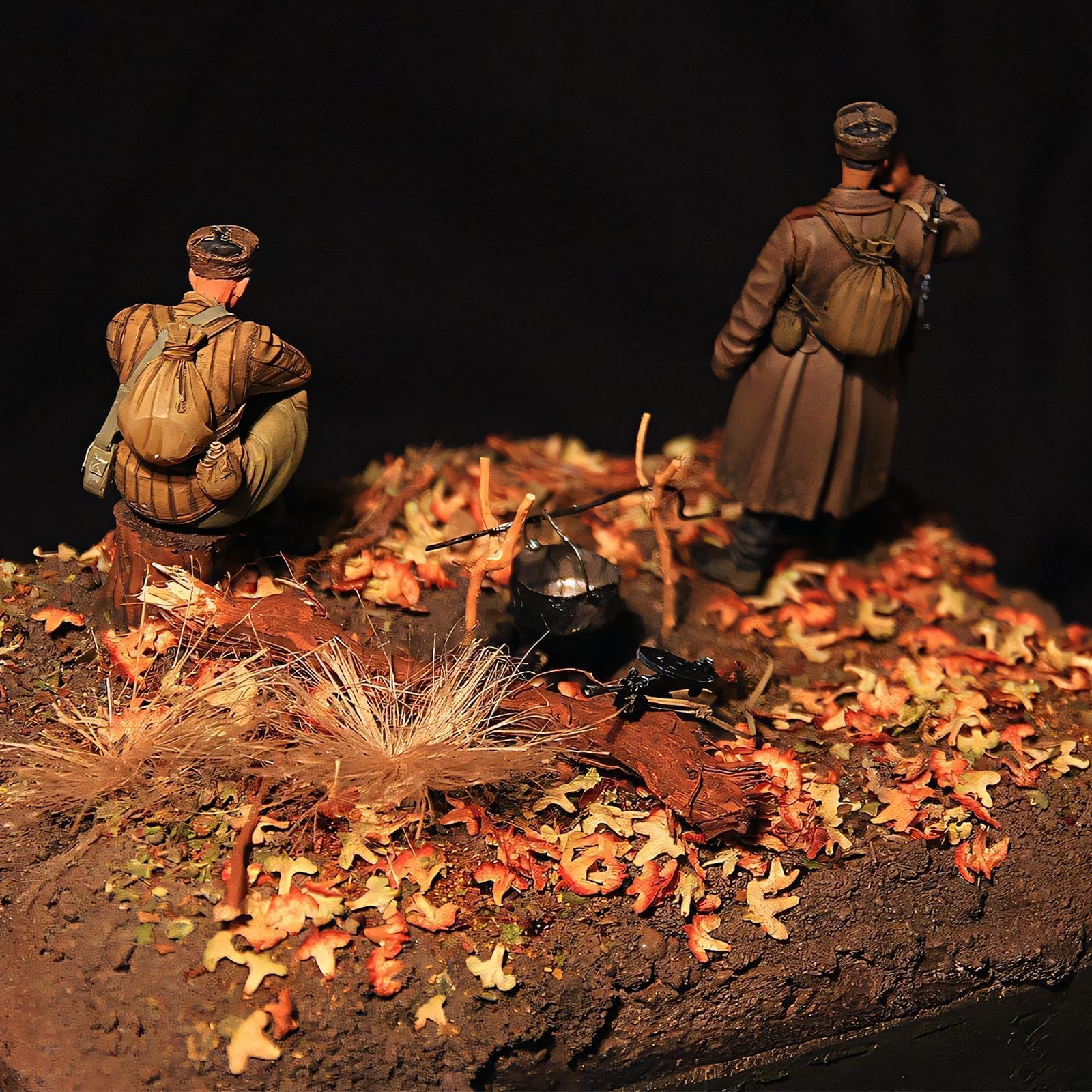 Warmtree 4 Pack Miniature Leave Realistic Miniature Leaves Simulation Leaves for DIY Model Railway Fairy Garden Diorama Supplies Halloween Village Accessories