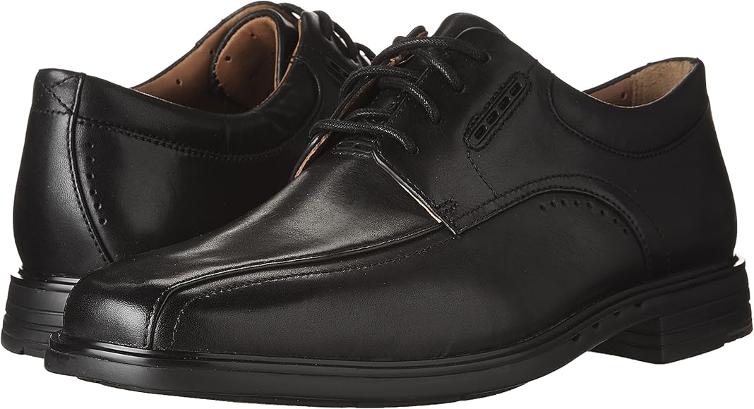 clarks unkenneth way