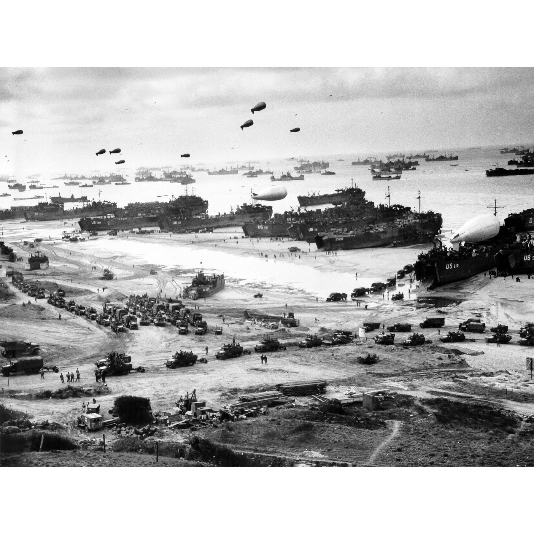 WWII War US Landing Ships Omaha Beach D-Day 1944 Photo Large Wall Art Poster Print Thick Paper 18X24 Inch