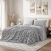 Cozy Bliss Cooling Comforter Seersucker Plaid King Size, Q-Max 0.45 Lightweight Cooling Blanket, Breathable Silk Smooth Summer Bedding Quilt for Hot Sleepers Night Sweats Dark Grey