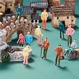 Gejoy 100 Pieces 1:75 Scale Model Trains Figures Tiny People Sitting Standing view 3