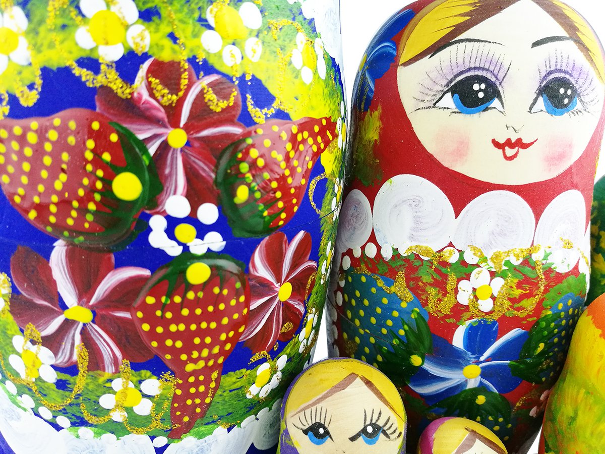 Winterworm® Set of 7 Berries and Flowers Patterns Wooden Nesting Dolls Matryoshka Russian Doll