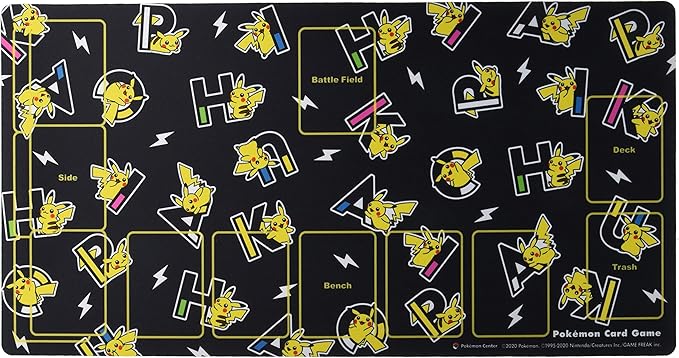Amazon ポケモンセンターオリジナル ポケモンカードゲーム ラバープレイマット Pikapikachu Bk アニメ 萌えグッズ 通販