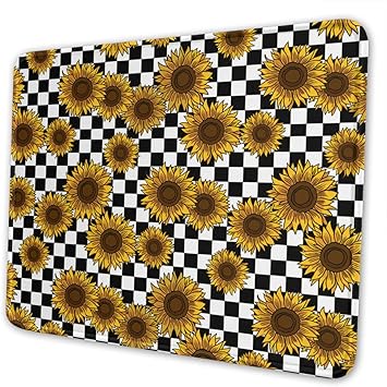 checkerboard with sunflowers