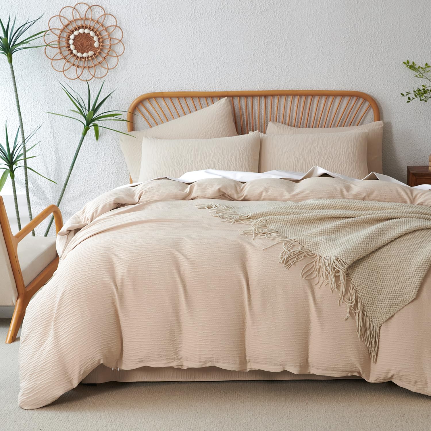 Photo 1 of Duvet Cover King Beige, Luxury Brushed Microfiber Double-Layer Crinkle Gauze Beige King Duvet Cover, 3 Pieces Bedding for All-Season, Soft Breathable with Zipper Closure (No Comforter)