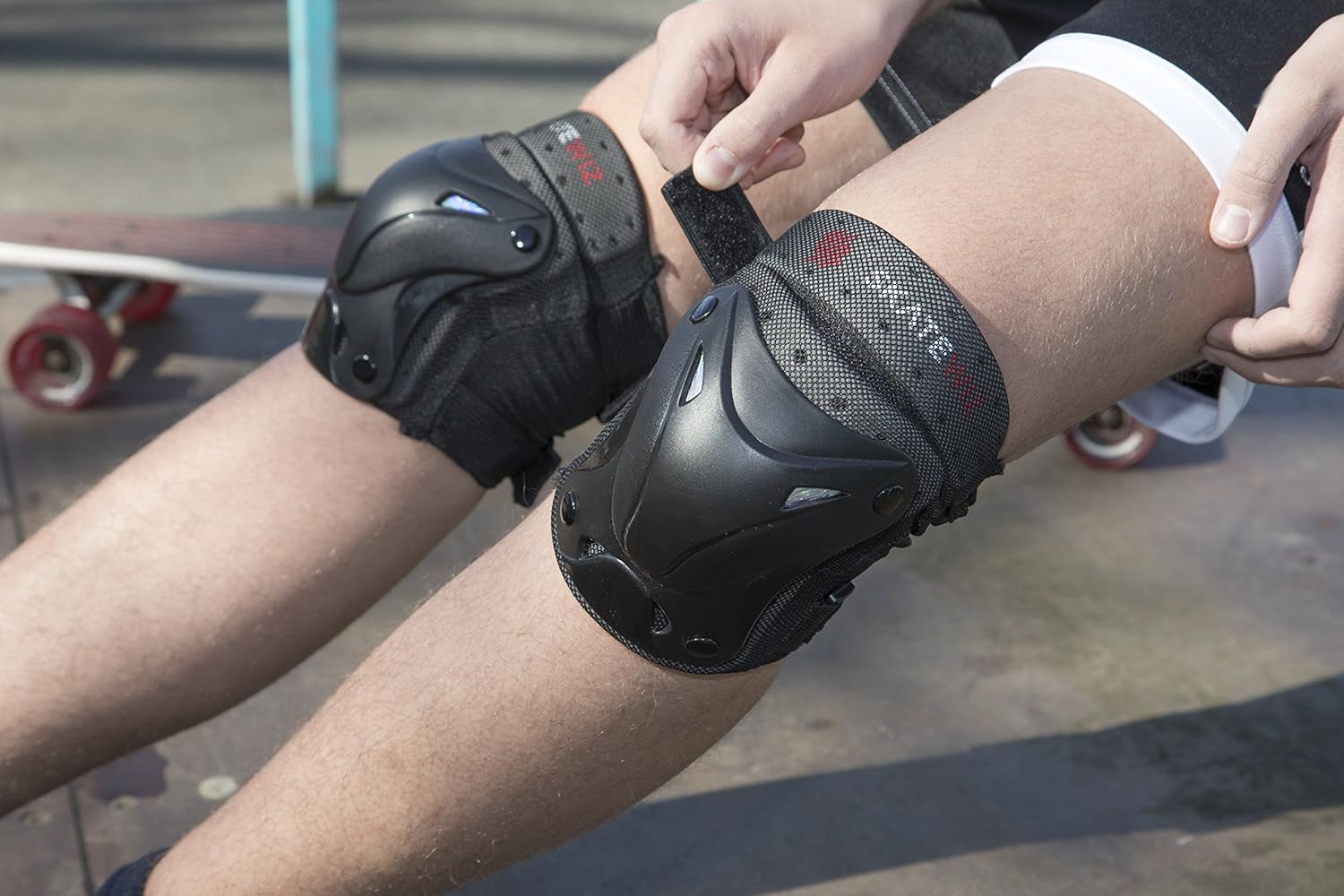 SKATEWIZ Protect-1 Elbow and Knee Pads - with Infinity Hook & Loop Straps for Better Fit - Elbow Pads Wrist Guards Inline Skating for Kids [6pcs] - Protective Gear Set with Carry Bag : Sports & Outdoors