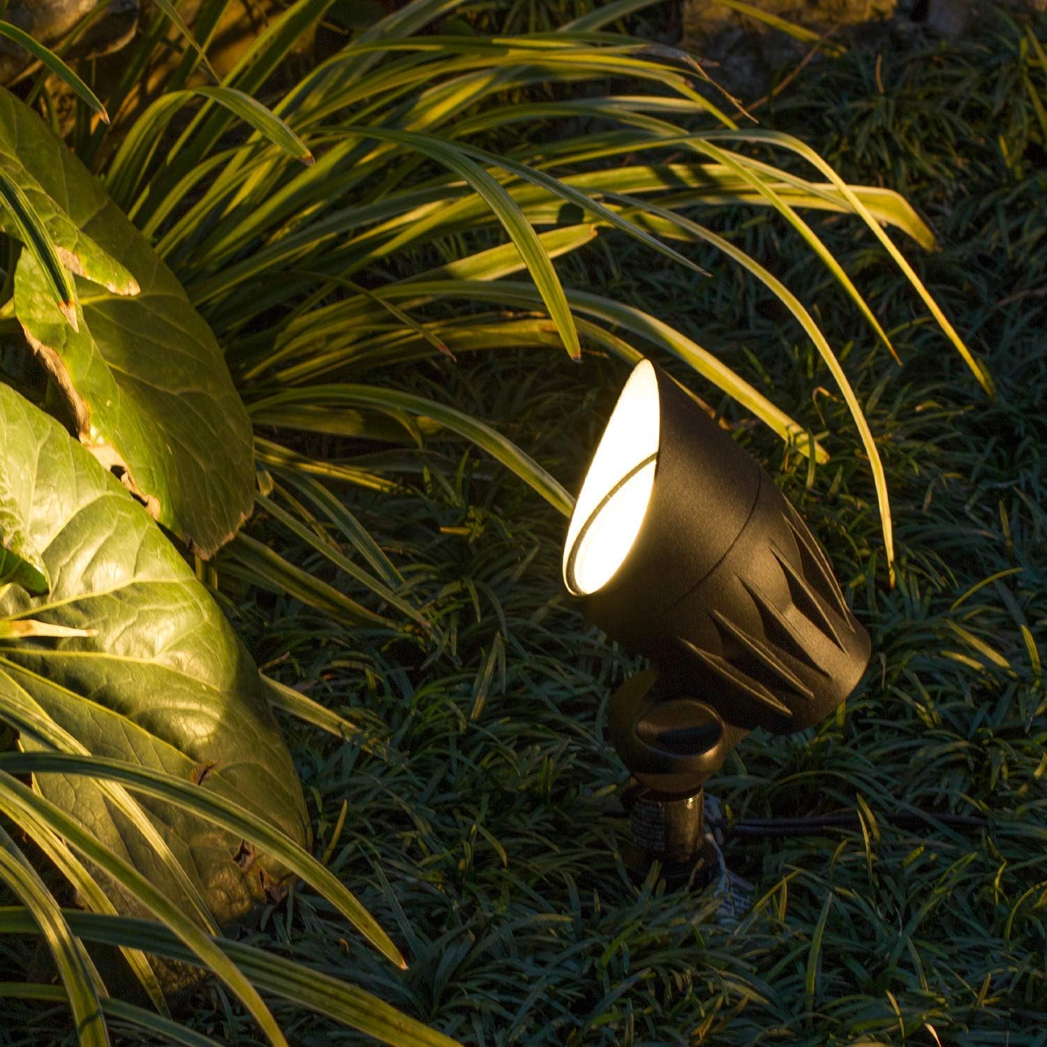 GOODSMANN Landscape Lighting Flood Light Low Voltage Spotlight 50W Halogen with Metal Spike