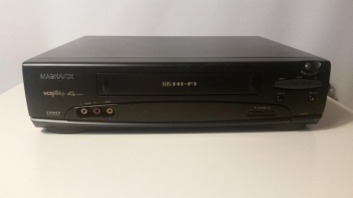 Amazon.com: MAGNAVOX 4 Head Hi-Fi Stereo VCR, Model VRT-462, Remote  Control: Electronics