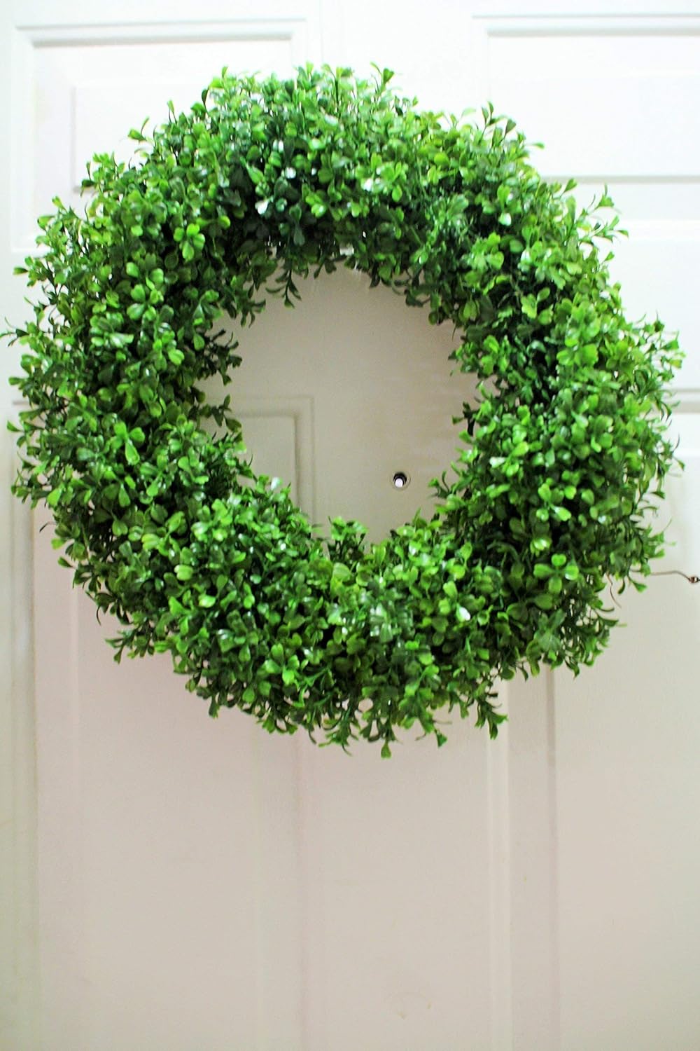 18 inch Faux boxwood wreath, spring wreath, artificial