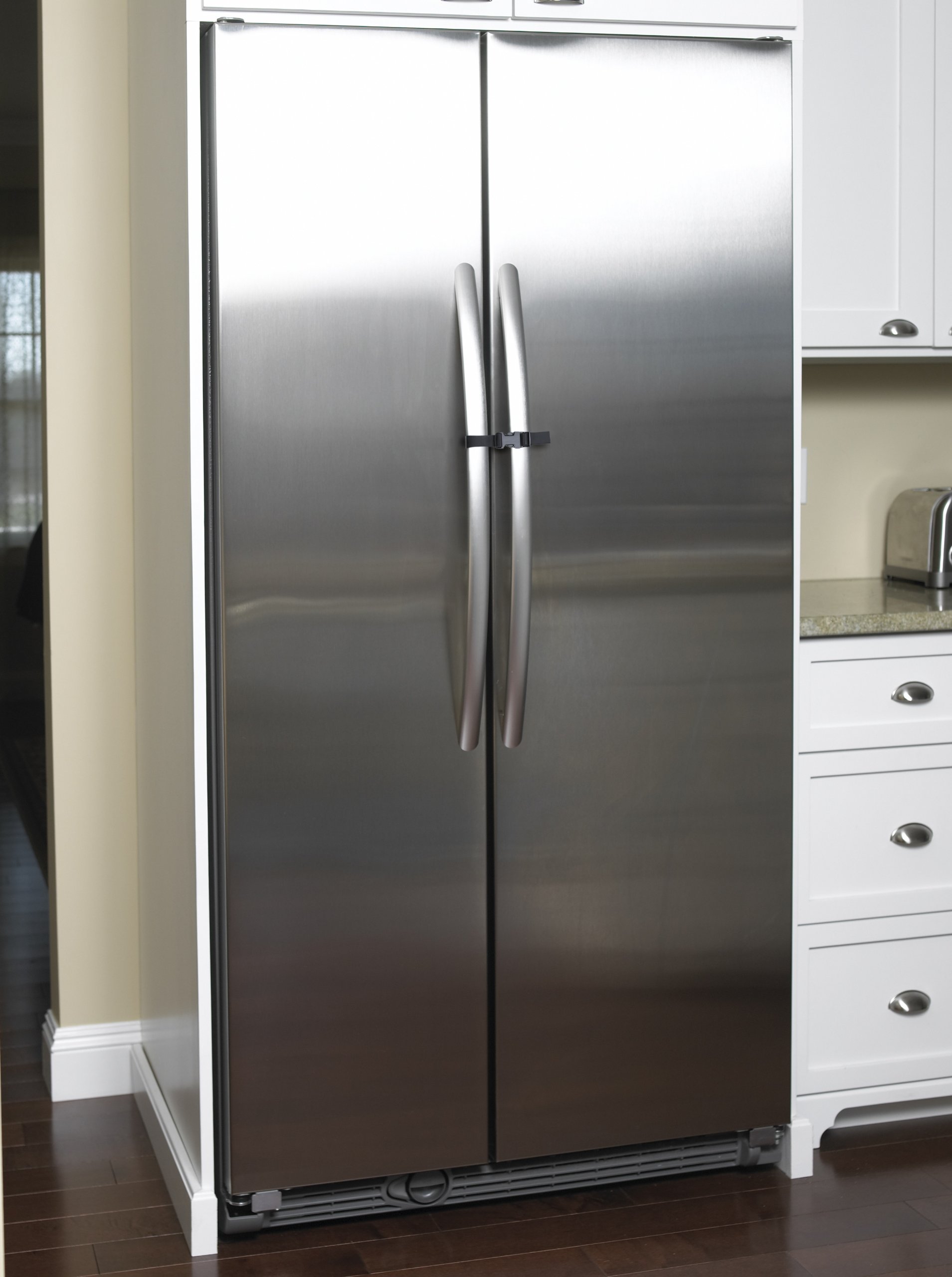 Double Door Fridge Guard, Black Strap