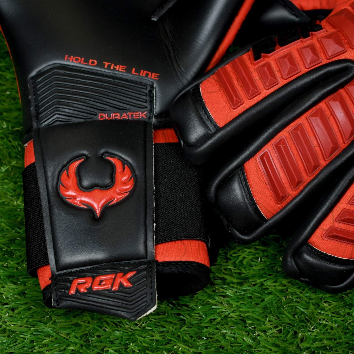 Renegade GK Eclipse Professional Soccer Goalie Gloves with Microbe-Guard (Sizes 7-12, Level 5) Pro-Tek Fingersaves & 4+3MM EXT Contact Grip | Goalkeeper Gloves for Elite Play | Based in The USA : Sports & Outdoors