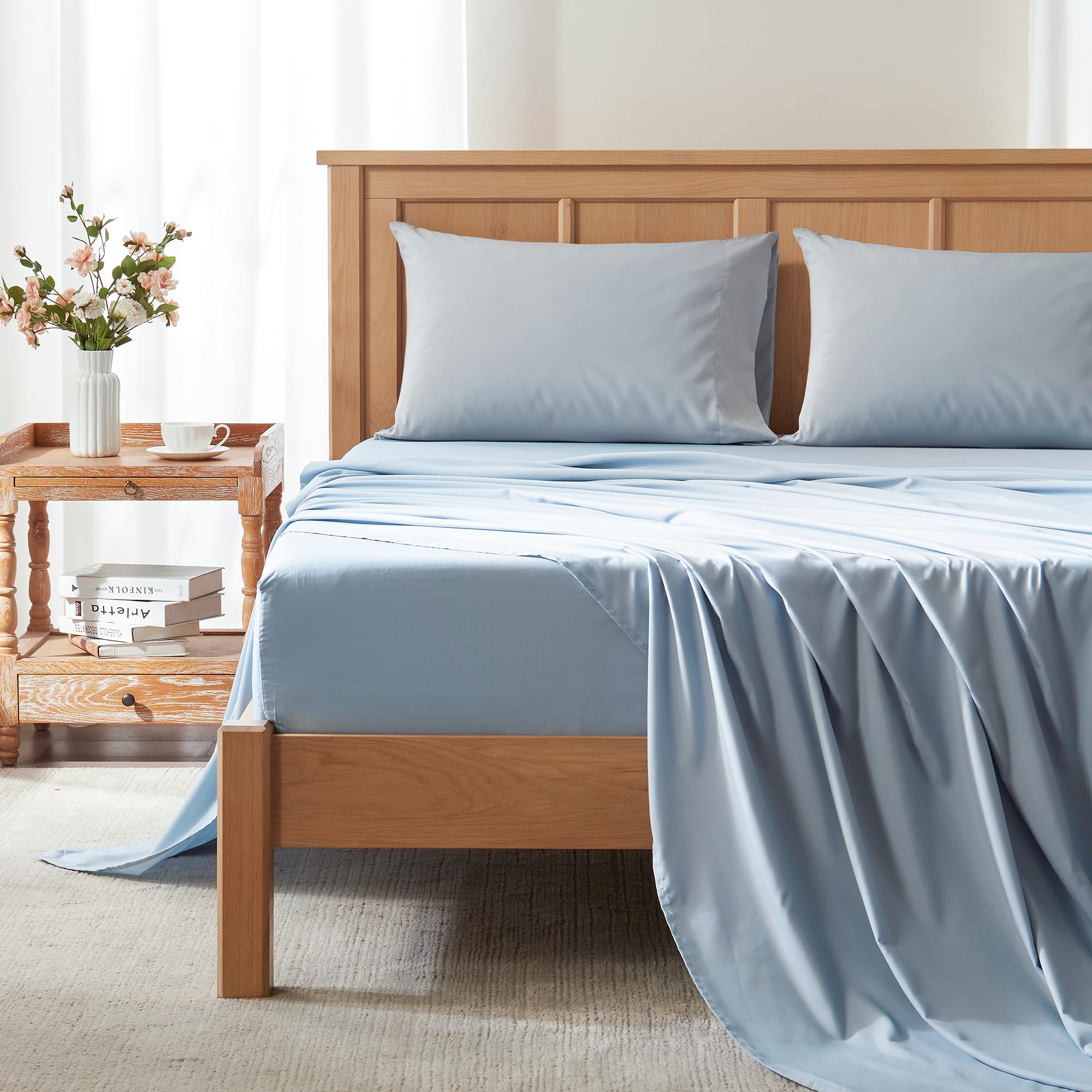 Photo 1 of Comfort Spaces Queen Cooling Sheets, Moisture Wicking Coolmax Sheets, Soft, Colorfast Sheet Set, Cooling Bed Sheets For Hot Sleepers, Elastic Deep Pocket Fits Up to 16" Mattress, Queen Blue 4 Piece