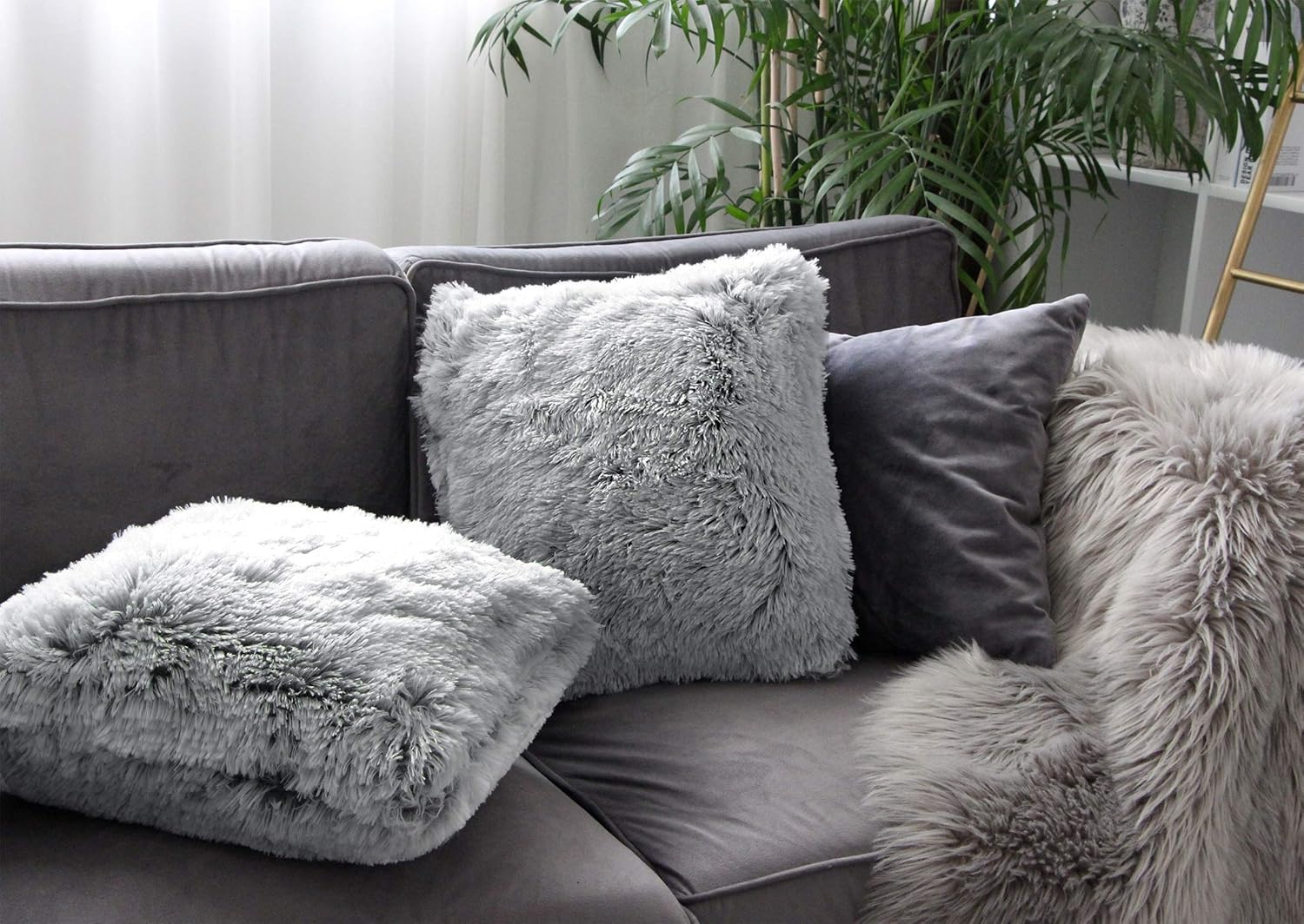 Uhomy 2 Packs Home Decorative Luxury Series Super Soft Faux Fur Throw Pillow Cover Cushion Case for Sofa or Bed Gray Ombre 18x18 Inch 45x45 cm: Home & Kitchen