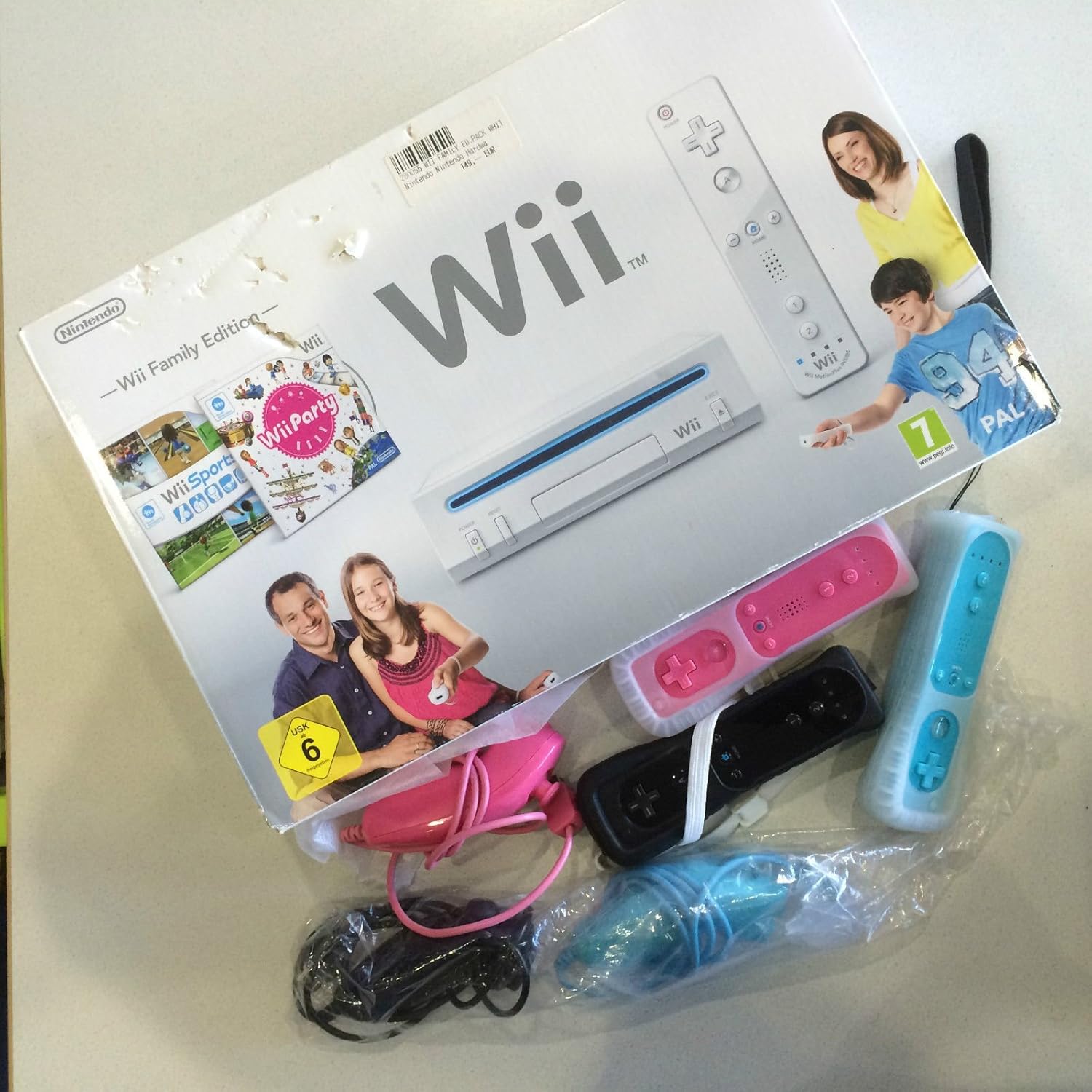 Bundle Wii Family Edition Spielkonsole Wii + Wii Amazon.de Elektronik