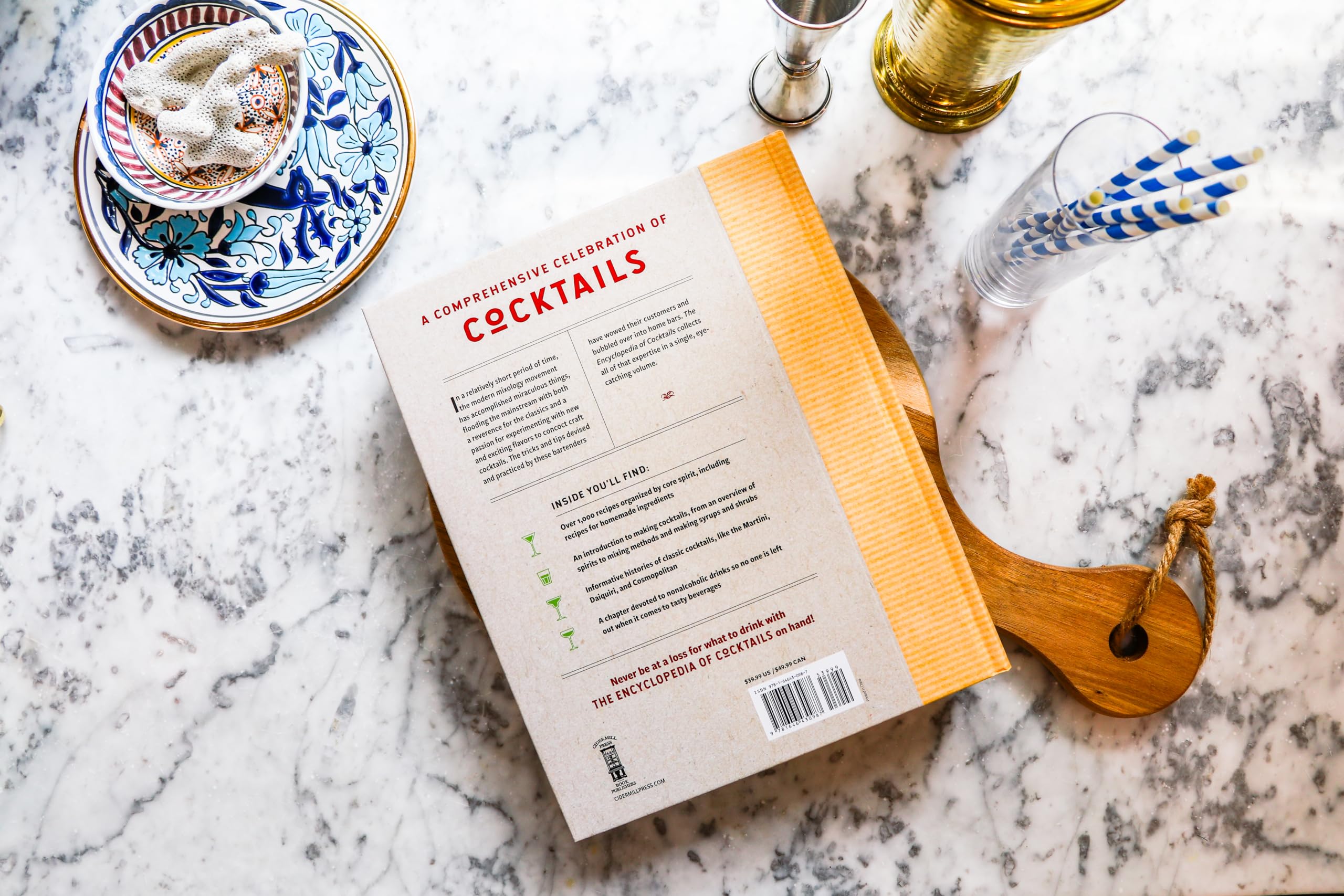 The Encyclopedia of Cocktails: Over 1,000 Cocktails for Every Occasion (Encyclopedia Cookbooks)