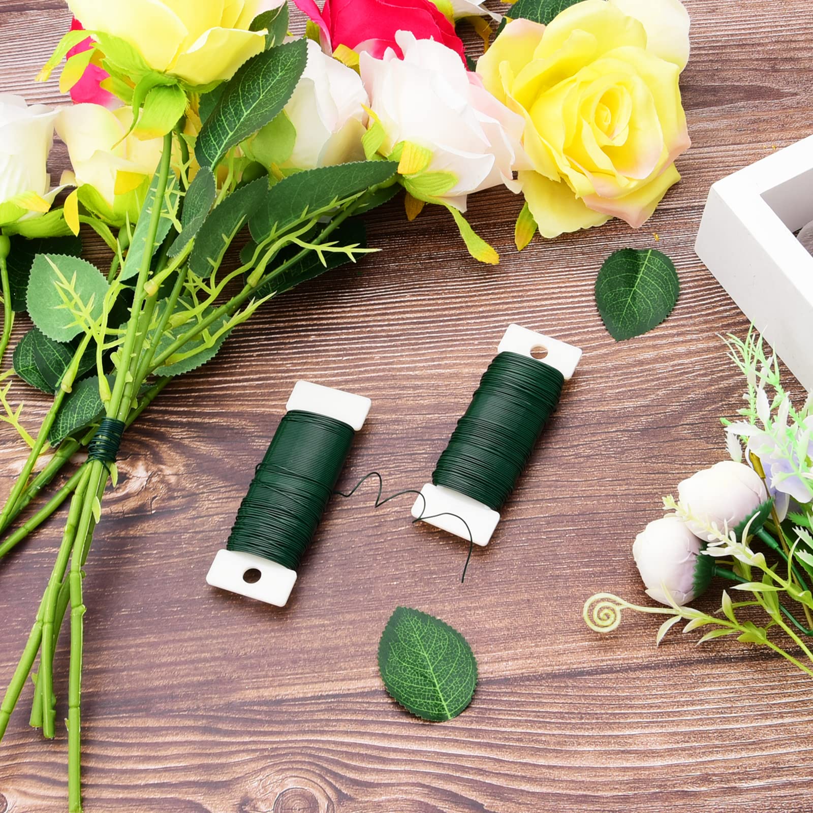 Hapeper 22 Gauge Floral Flexible Paddle Wire for Christmas Wreath Tree, Flower Arrangements, 3 Pack 114 Yards (Green)