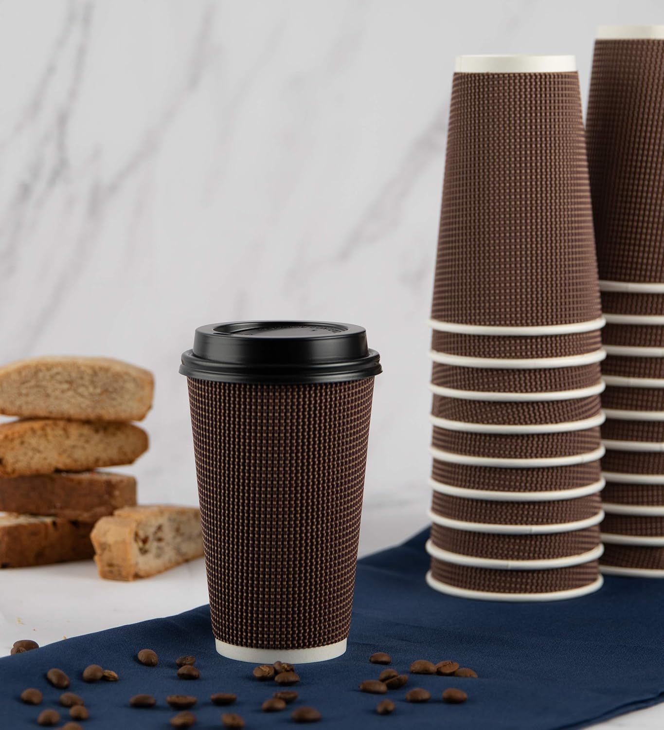 Party Bargains Rippled Hot Cups with Lids | Insulated Double Walled, No Sleeve Needed Disposable Paper Cup for Coffee or Tea | Perfect for To-Go Travel Mug, Parties and More | Size 16 Ounce | 40 Count: Kitchen & Dining