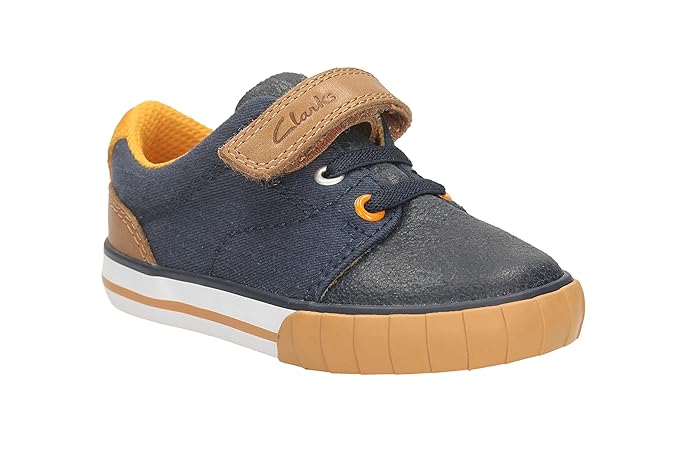 clarks suede bucks