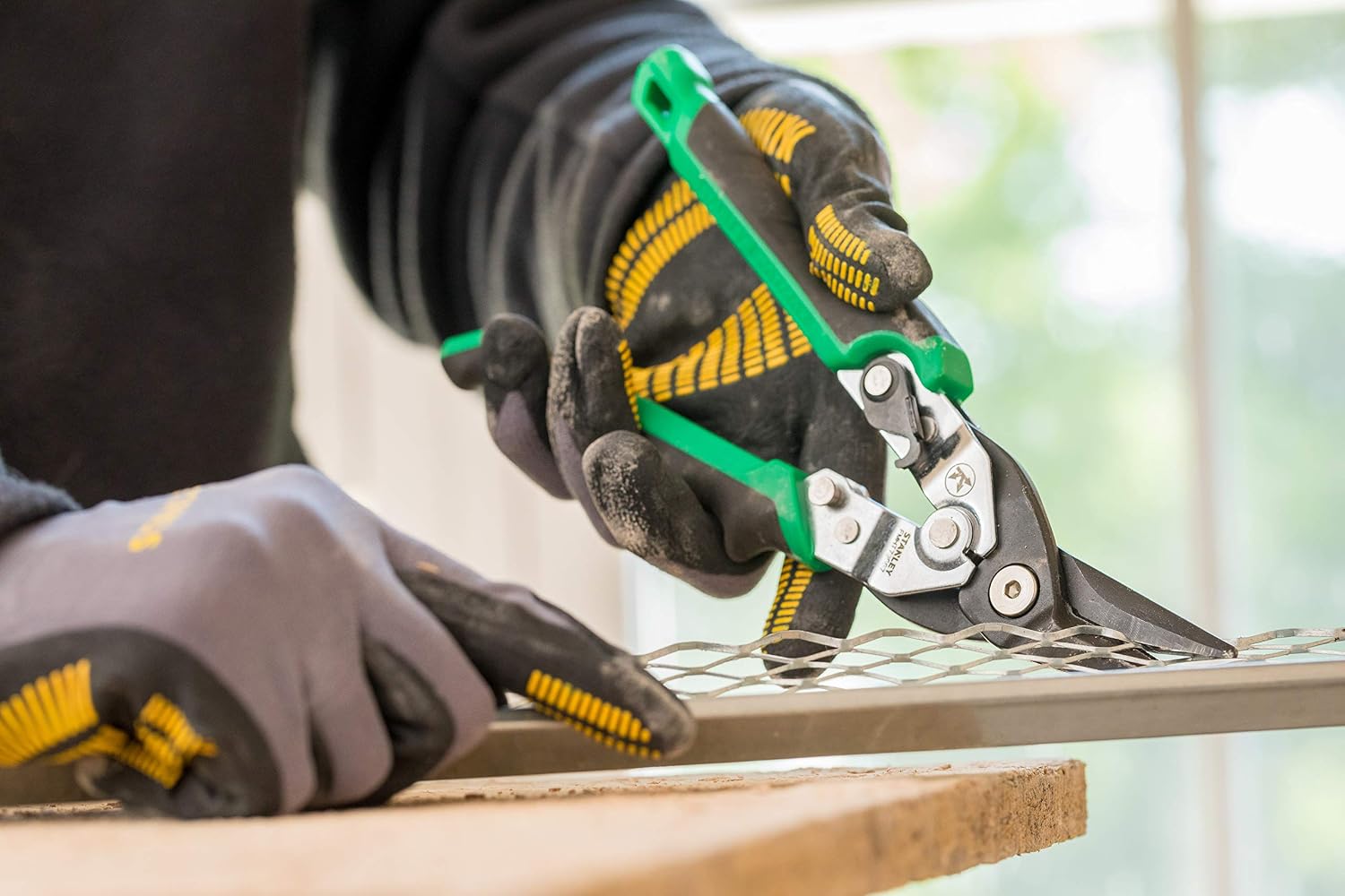 Stanley FMHT73557-0 Tijeras Corta Chapas Corte a la derecha FatMax Pro-Ergo, Aluminium - Image 4