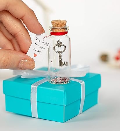 blue box for boyfriend