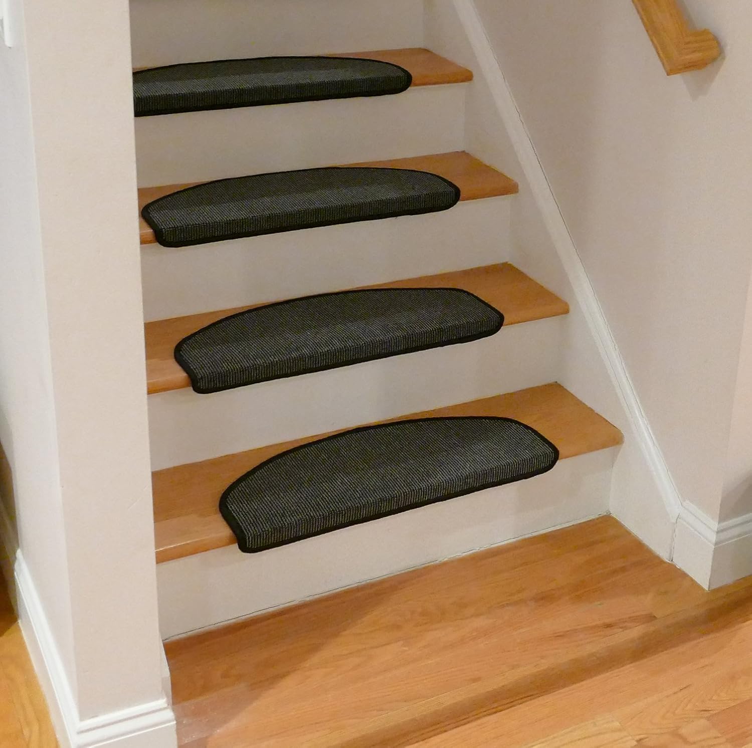 Best  colour carpet for stairs