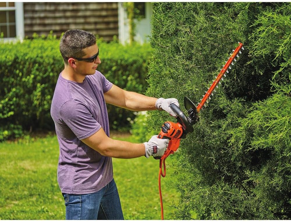 black and decker 22 inch corded hedge trimmer