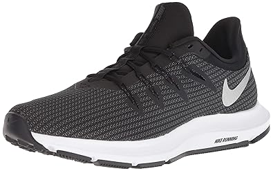 wmns nike quest