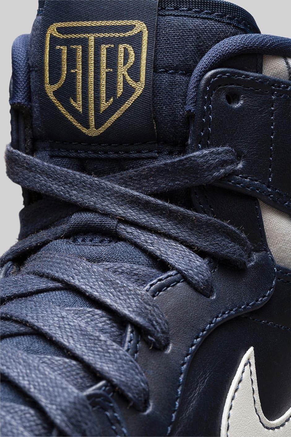 air jordan 1 retro high jeter