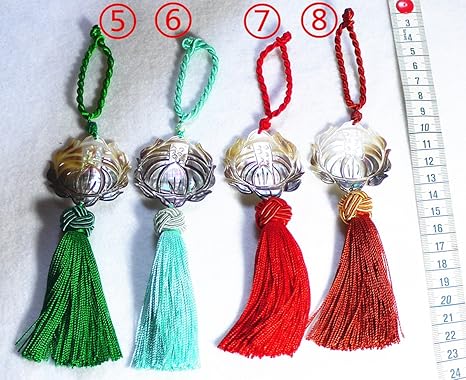 Amazon Co Jp 房飾り 玉付キーホルダー 房 ふさ ストラップ 携帯ストラップ かー飾り シノワズリ 飾り物 お土産 ギフト 贈り物 柄を選択 8 ホーム キッチン